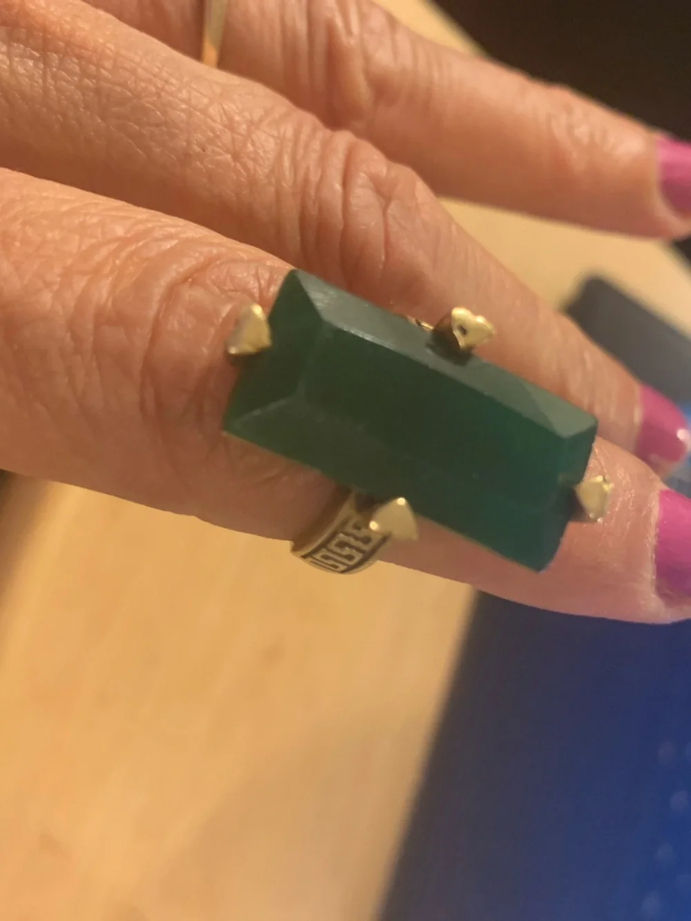 Antique Gold  emerald Ring with Emerald Green Rectangular Stone